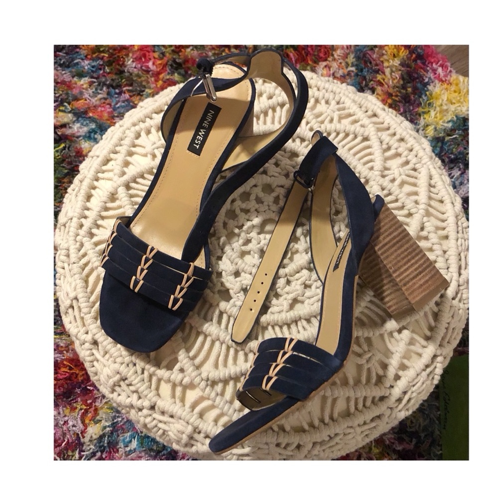 Nine West navy heels
